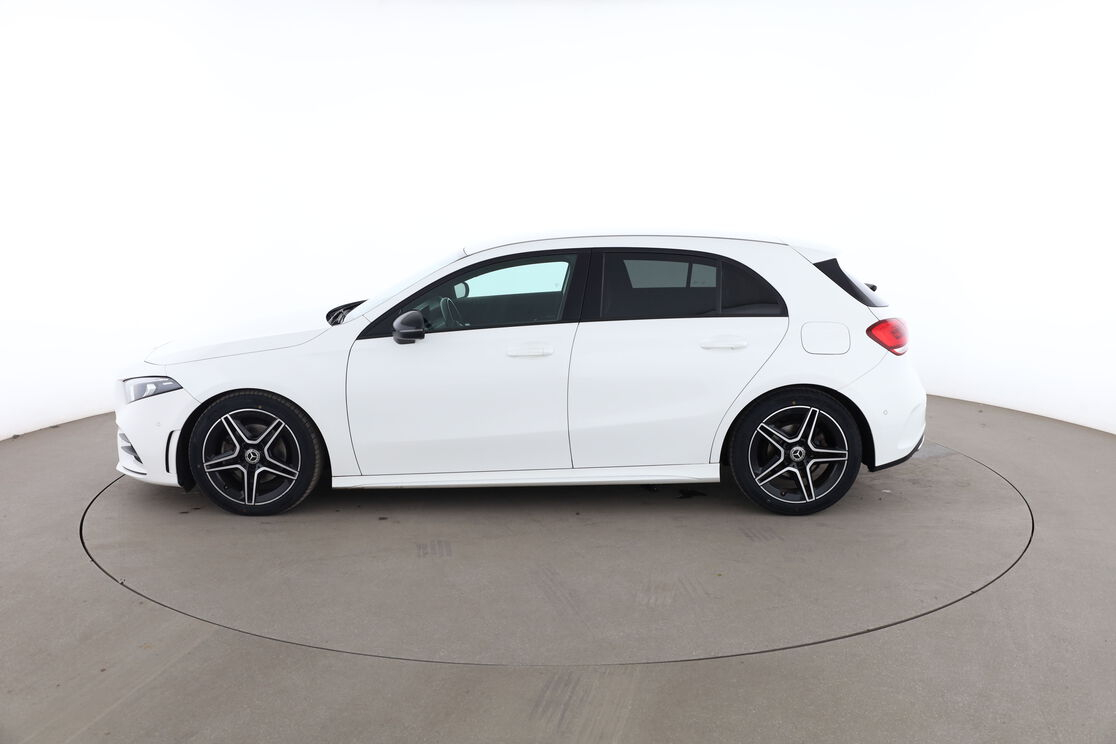 Mercedes-Benz Classe A 200 d AMG Line 8G-DCT — photo 2