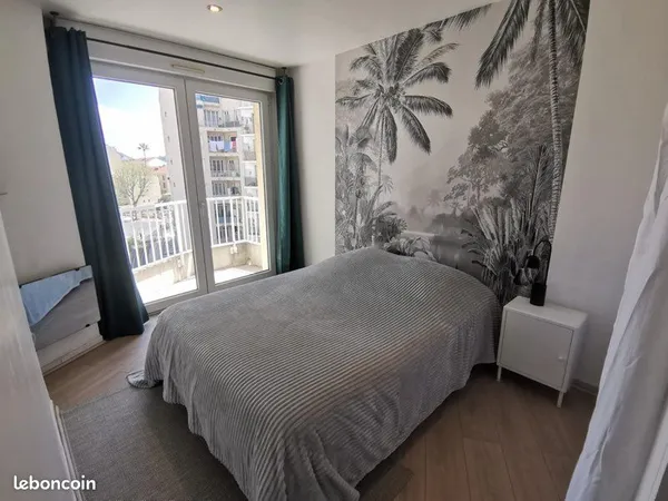 Chambre meublée dans un T3 tout équipé