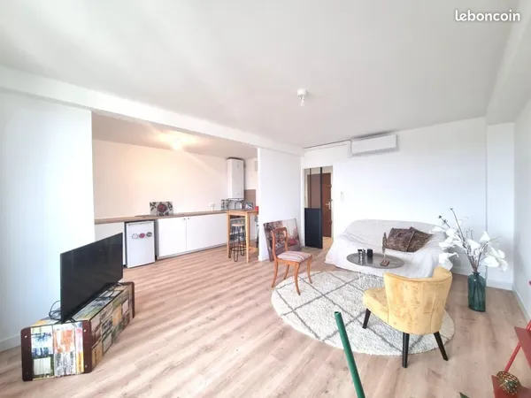 Appartement 4 pièces 82 m²