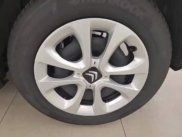 Citroën C3 puretech 83 s&amp;s bvm5 — photo 39