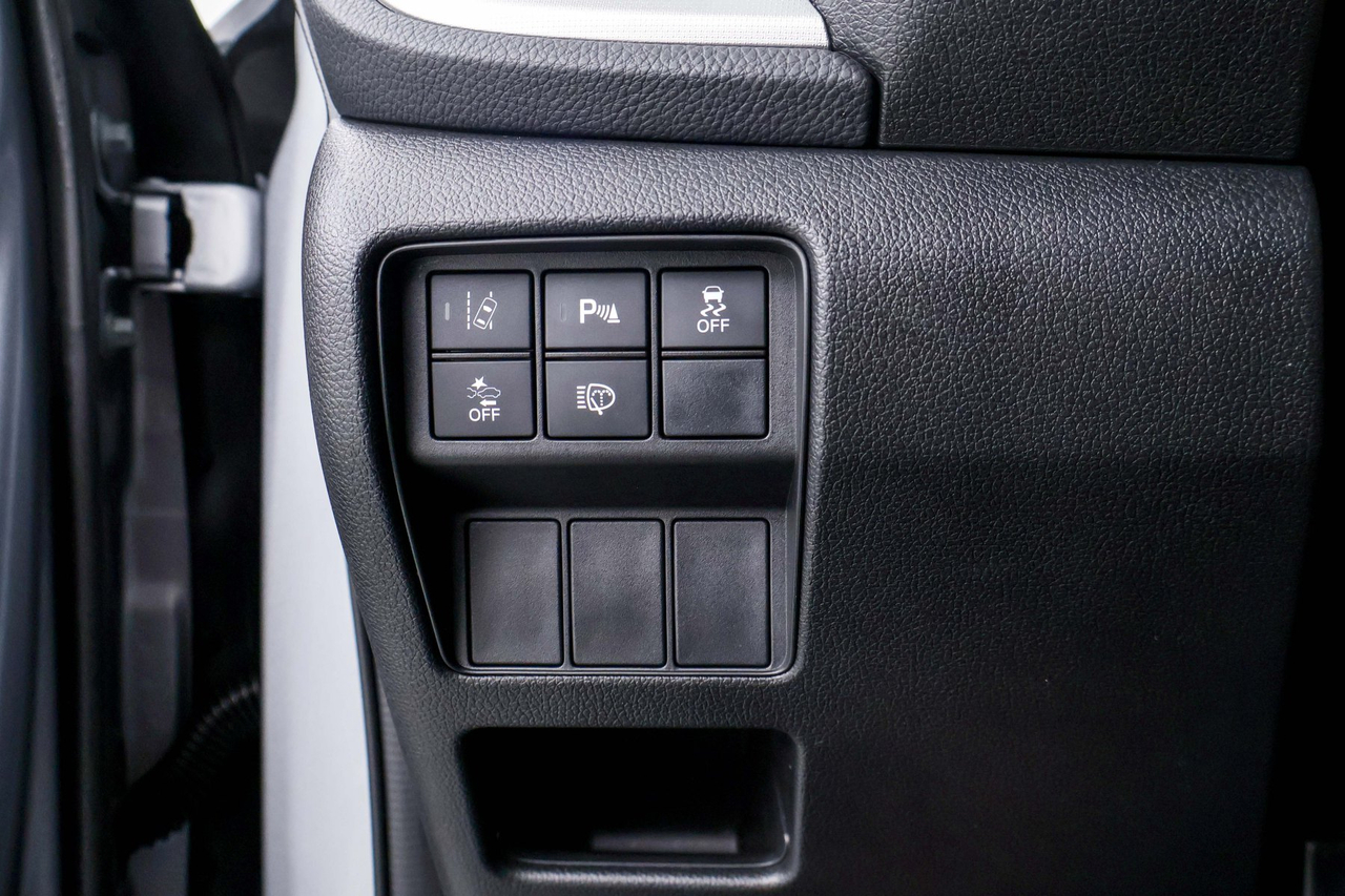 Honda CR-V — photo 22