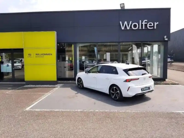 Opel Astra 1.6 turbo 180ch hybrid elegance business bva8 — photo 7