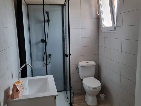 Petit maison ou studio avec jardin