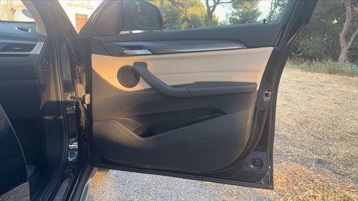 BMW X1 sDrive 18i 140 DKG7 - Xline – 2018 – 85990 km – Essence – Boîte Automatique — photo 21