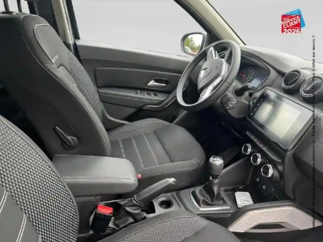 Dacia Duster 1.5 blue dci 115ch prestige 4x2 — photo 5