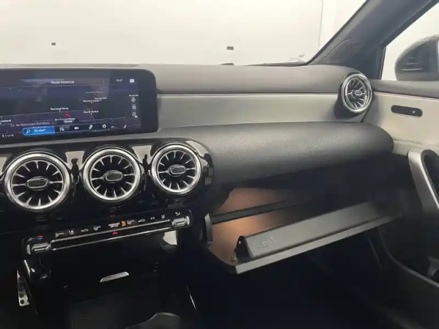 Mercedes Classe A 250 e 8g-dct — photo 28