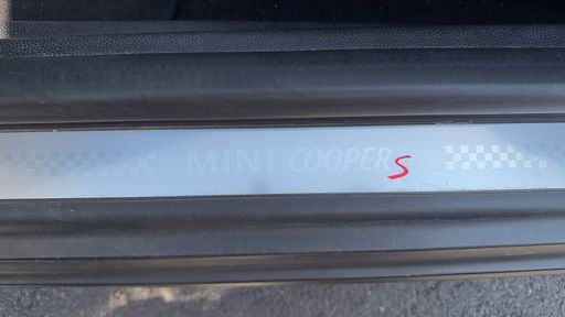 Mini Mini 1.6 Cooper S 184 Steptronic6 - Pack Chili – 2012 – 156249 km – Essence – Boîte Automatique — photo 1