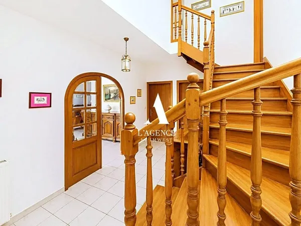 Maison 6 pièces 159 m²