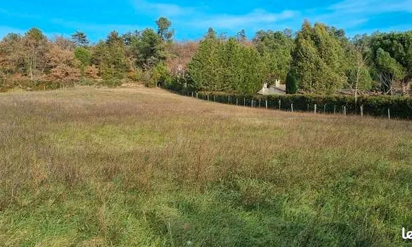 Terrain 2 433 m² Montoison