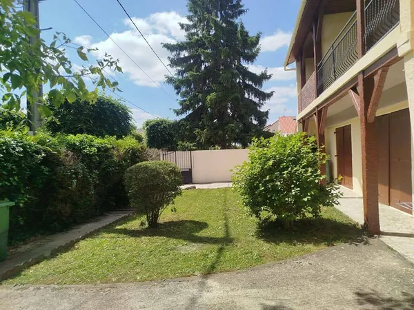 Immeuble de rapport 350 m²