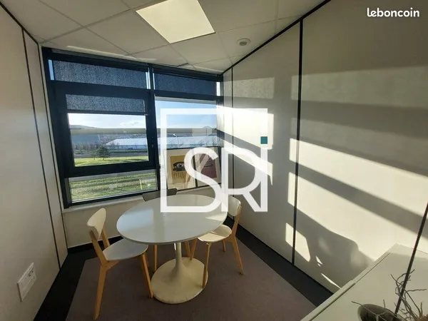 Bureaux 83 m² COURNON D'AUVERGNE