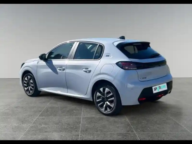 Peugeot 208 e- 156ch 54 kwh style — photo 3