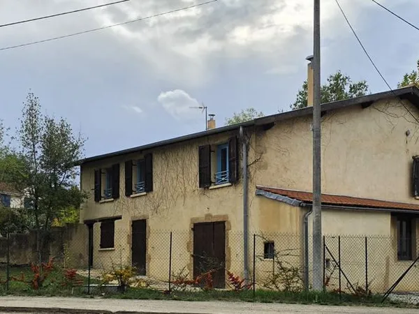 Maison à vendre à Francheville Findez - Corps de ferme du XIXe siècle sur 1680 m² de terrain