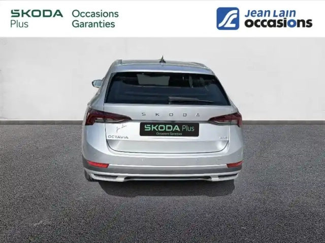 Skoda Octavia combi 2.0 tdi 200 ch dsg7 4x4 — photo 8