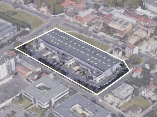 Bureaux 2244 m²