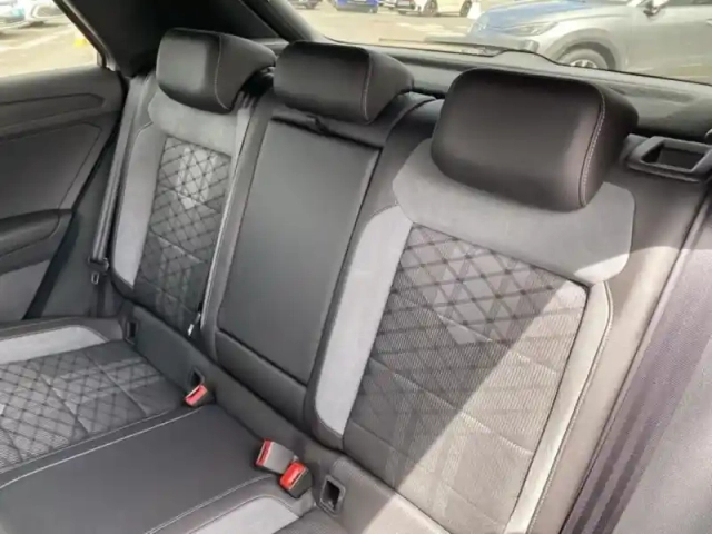 Volkswagen T-Roc 2.0 tdi 150ch r-line dsg7 — photo 18