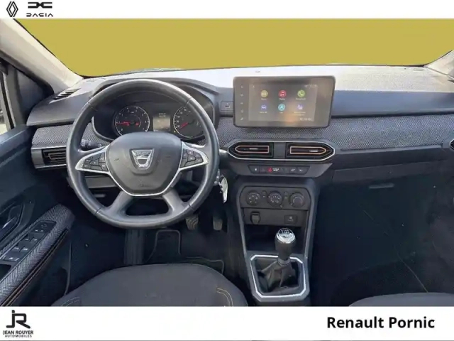 Dacia Sandero 1.0 tce 90ch stepway confort -22 — photo 5