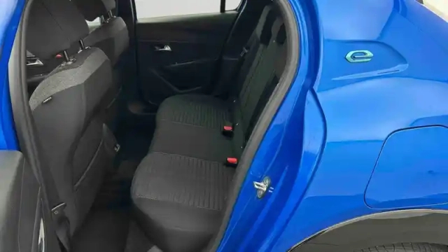 Peugeot 208 electrique 50 kwh 136ch — photo 40