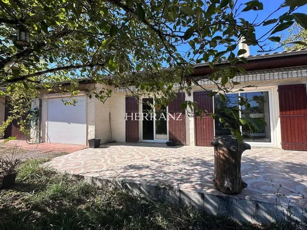 Maison de plain-pied 4 pièces 133 m²