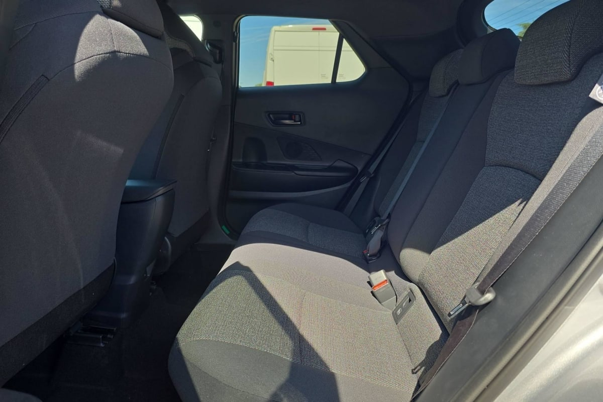 Toyota C-HR — photo 19