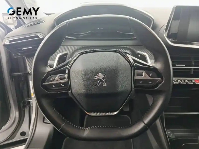 Peugeot 2008 puretech 130 s&amp;s eat8 — photo 13