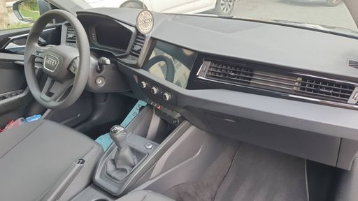 Audi A1 Sportback 1.0 TFSI 95 - Pack Entry – 2022 – 39752 km – Essence – Boîte Manuelle — photo 24