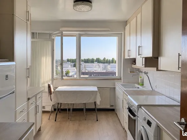Chambre meublée en colocation - Strasbourg Cronenbourg - 540 CC/mois