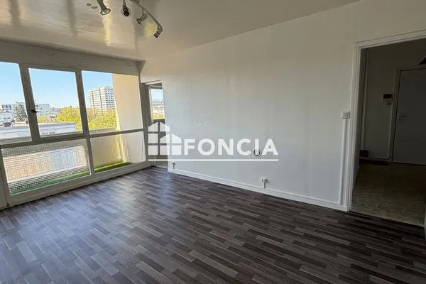 Appartement 4 pièces 82 m²