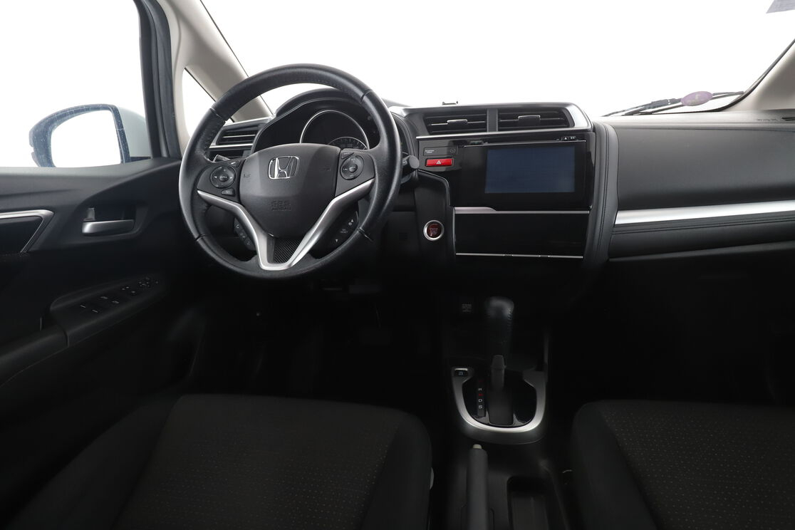 Honda Jazz 1.3 i-VTEC Executive CVT — photo 12