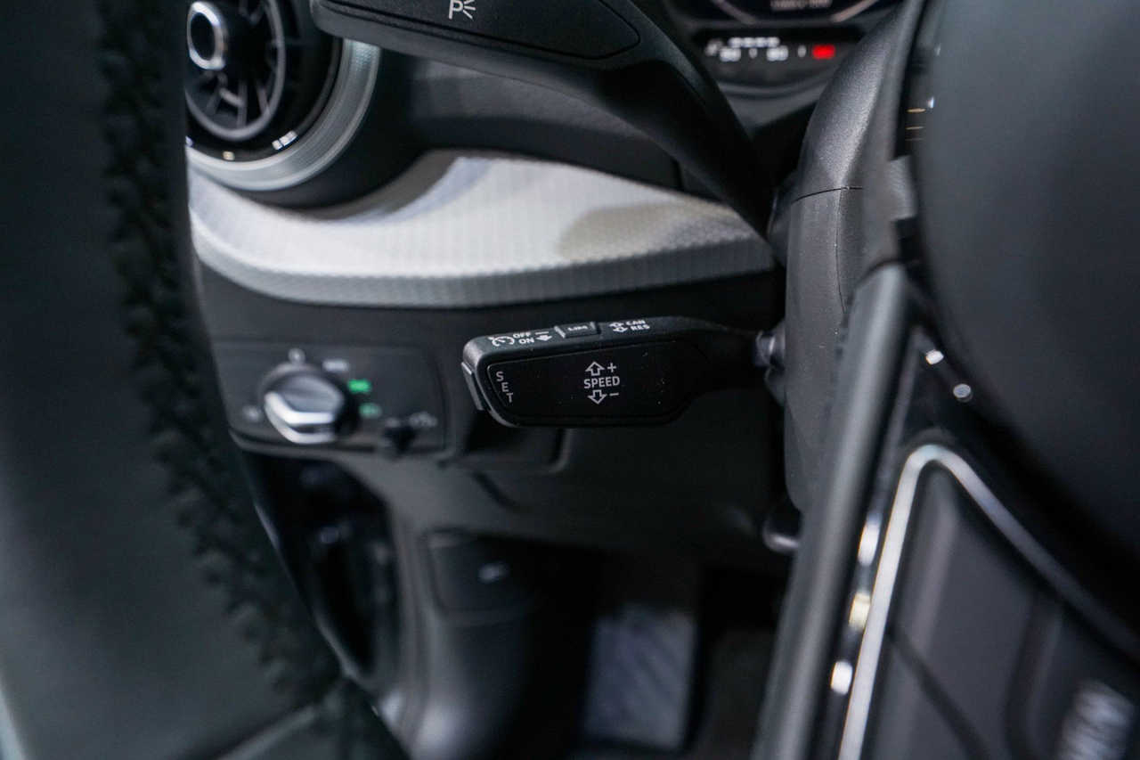 Audi Q2 — photo 23