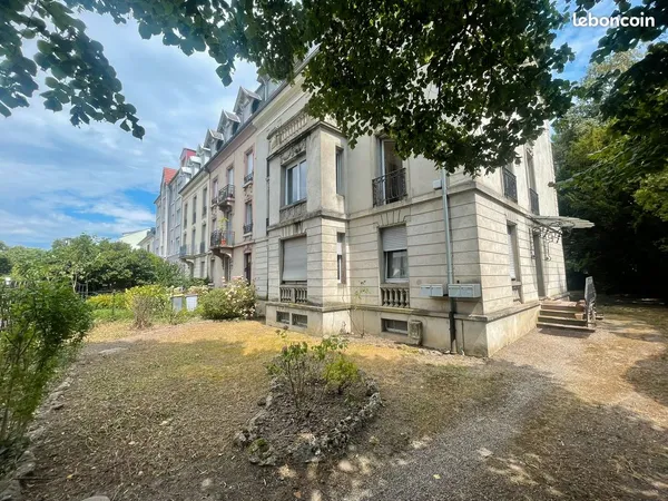 +++ BAS REBBERG - Appartement 4 pièces - Double séjour +++