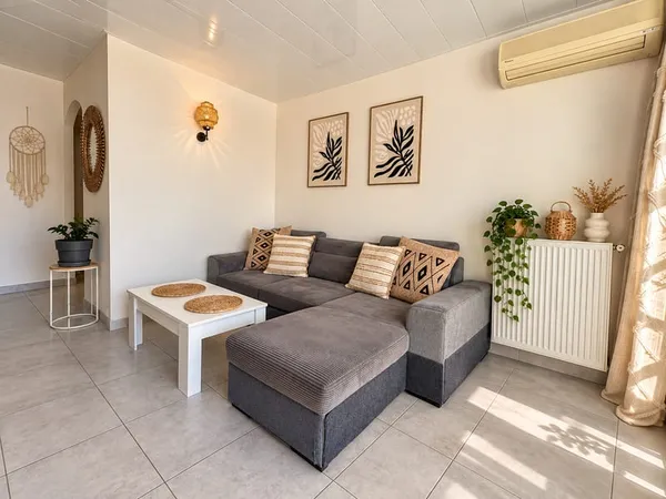 MARTIGUES - FERRIÈRES - T3 RÉNOVER AVEC LOGGIA