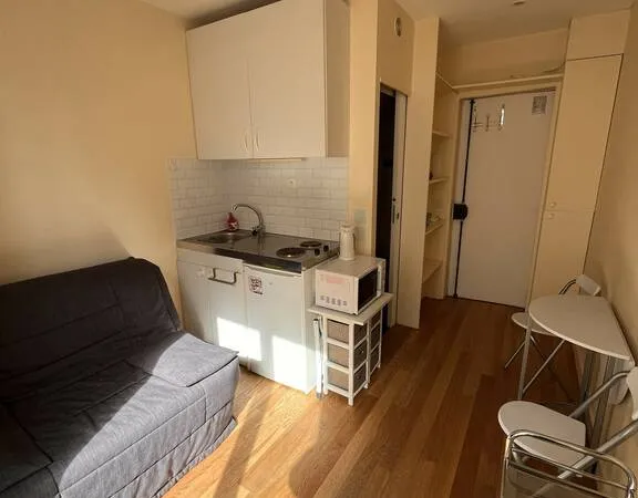 Studette 1 pièce 12 m²