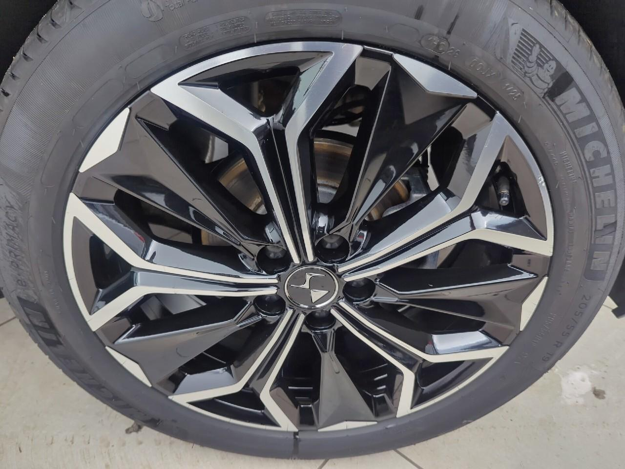 Ds Ds 4 bluehdi 130 eat8 etoile - alcantara — photo 23