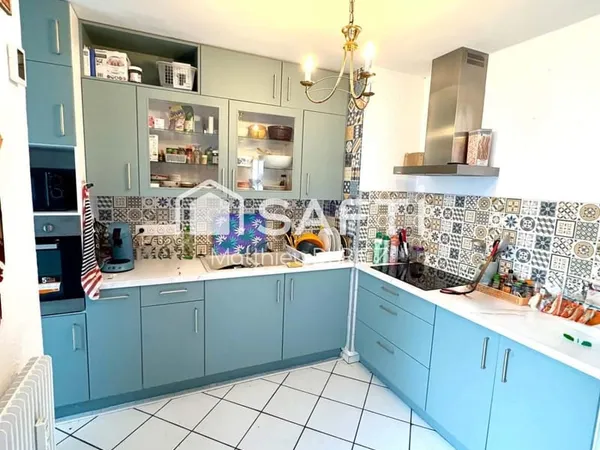 APPARTEMENT 80 M² à 250 m mer avec balcon cave gge