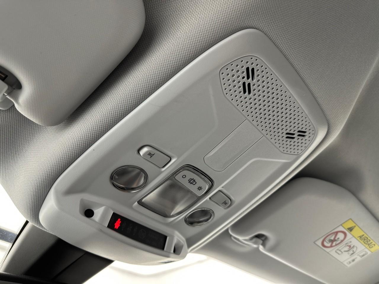Peugeot 2008 puretech 130 s&s eat8 allure — photo 32