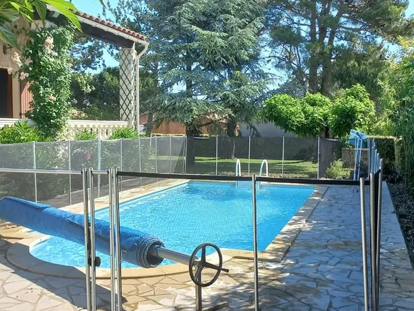 Maison 6 pièces avec piscine