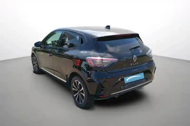 Renault Clio tce 90 ch gsr2 — photo 4
