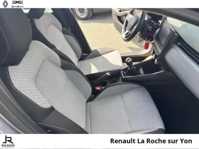 Renault Clio 1.0 tce 90ch evolution - 24 — photo 15
