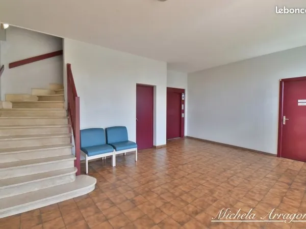 Bureau 108 m²