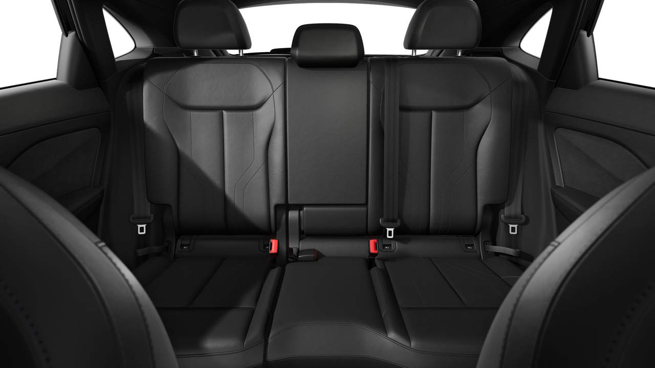 Audi Q3 Sportback e-hybrid 272 ch S tronic 6 — photo 6