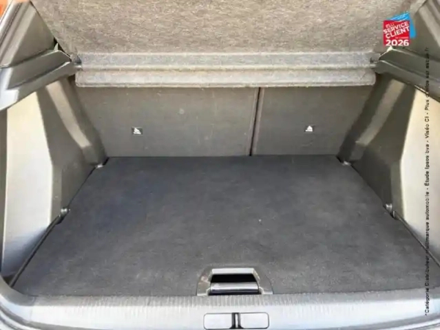 Peugeot 2008 1.5 bluehdi 130ch s&amp;s allure eat8 125g — photo 14