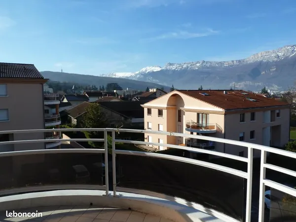 Studio 1 pièce 27 m²