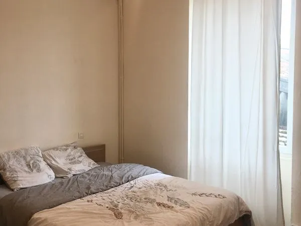 Chambre meublée chez l'habitant - Issoudun