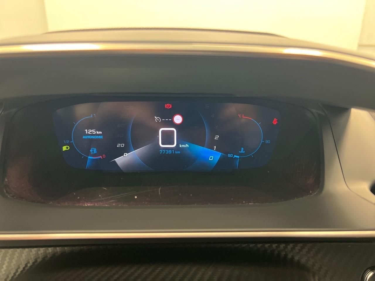 Peugeot 2008 puretech 100 s&s bvm6 allure pack — photo 25