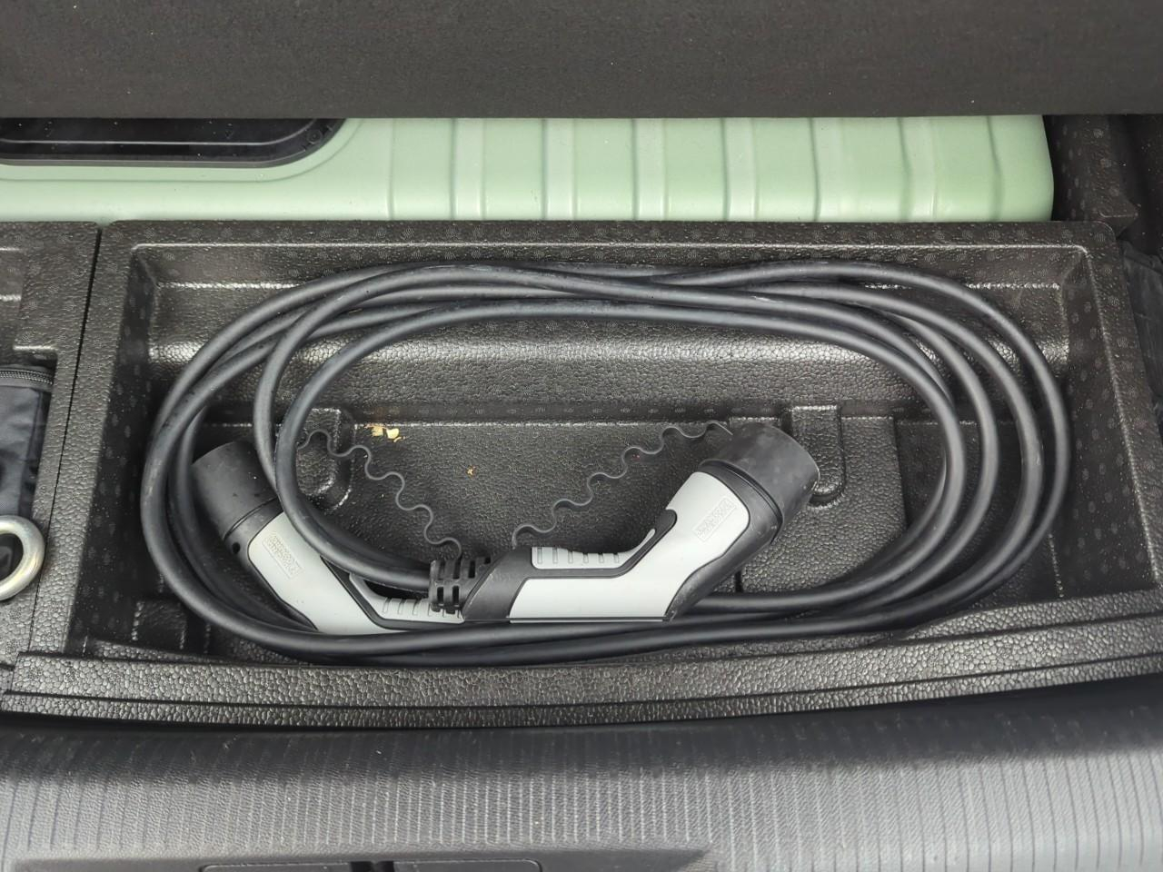 Peugeot 308 phev 180 e-eat8 allure pack — photo 19