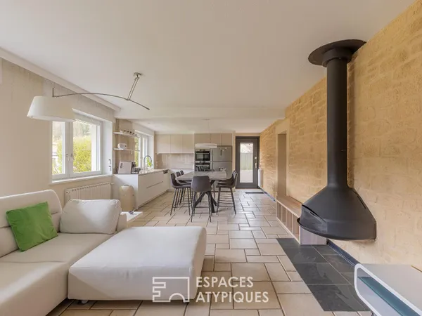 Maison familiale rénovée avec piscine aux portes de Metz