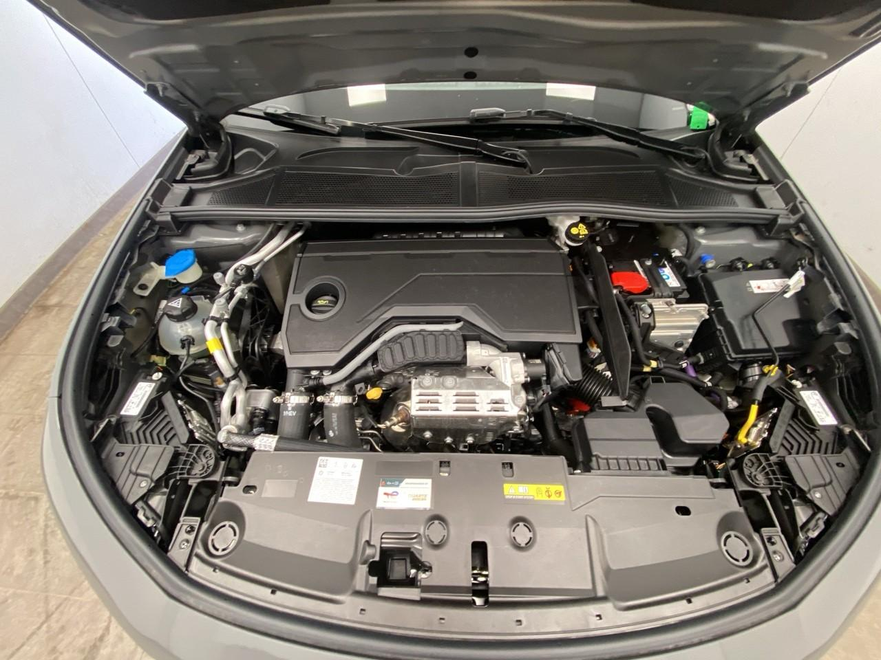Peugeot 308 hybrid 136 e-dcs6 allure — photo 14