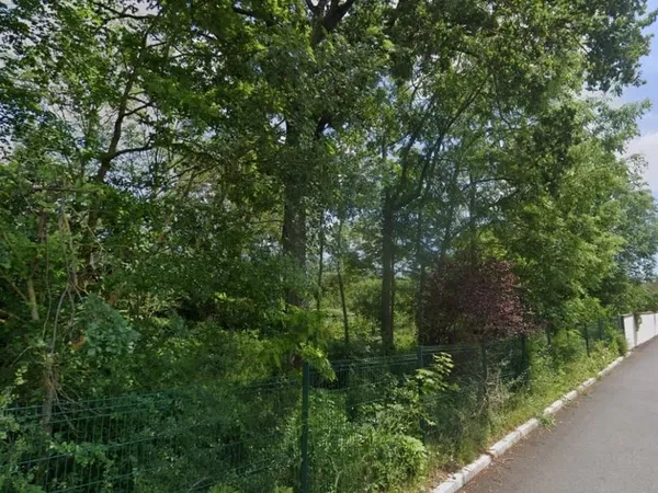Terrain 480 m²