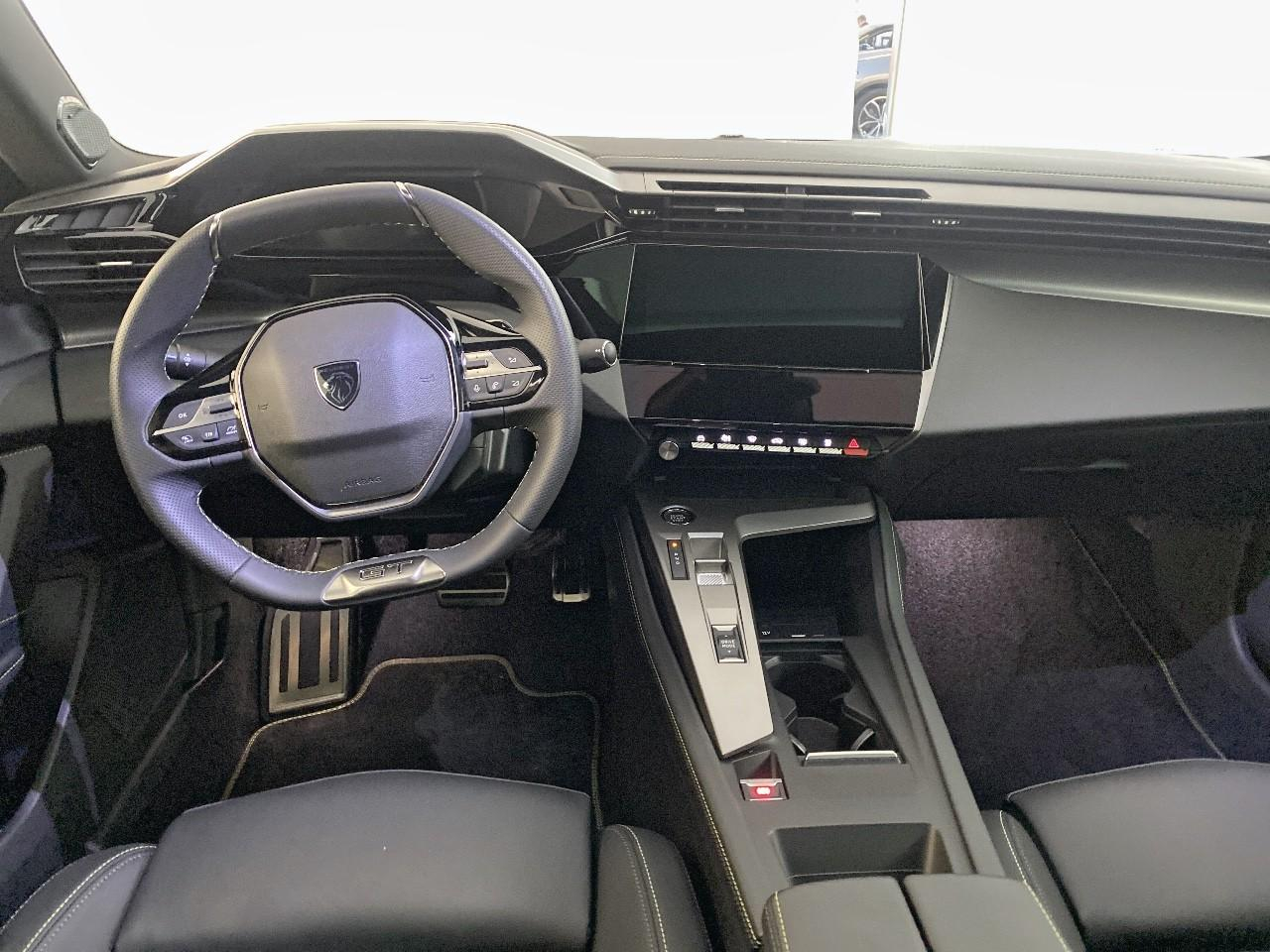 Peugeot 408 electrique 58 kwh 210 ch gt — photo 8